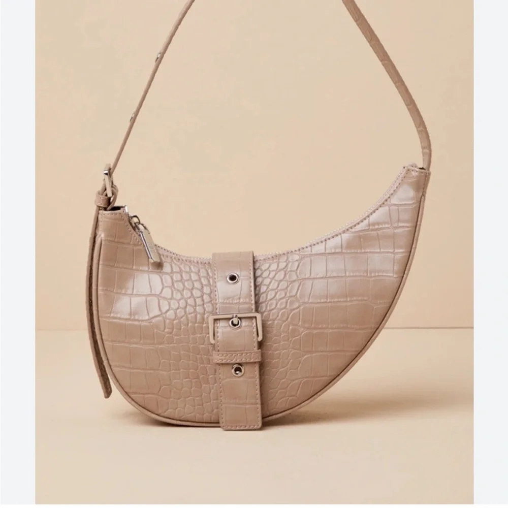 8 other reasons Crescent Buckle Bag in Tan Elegant Tan Croc-Embossed Women's Bag